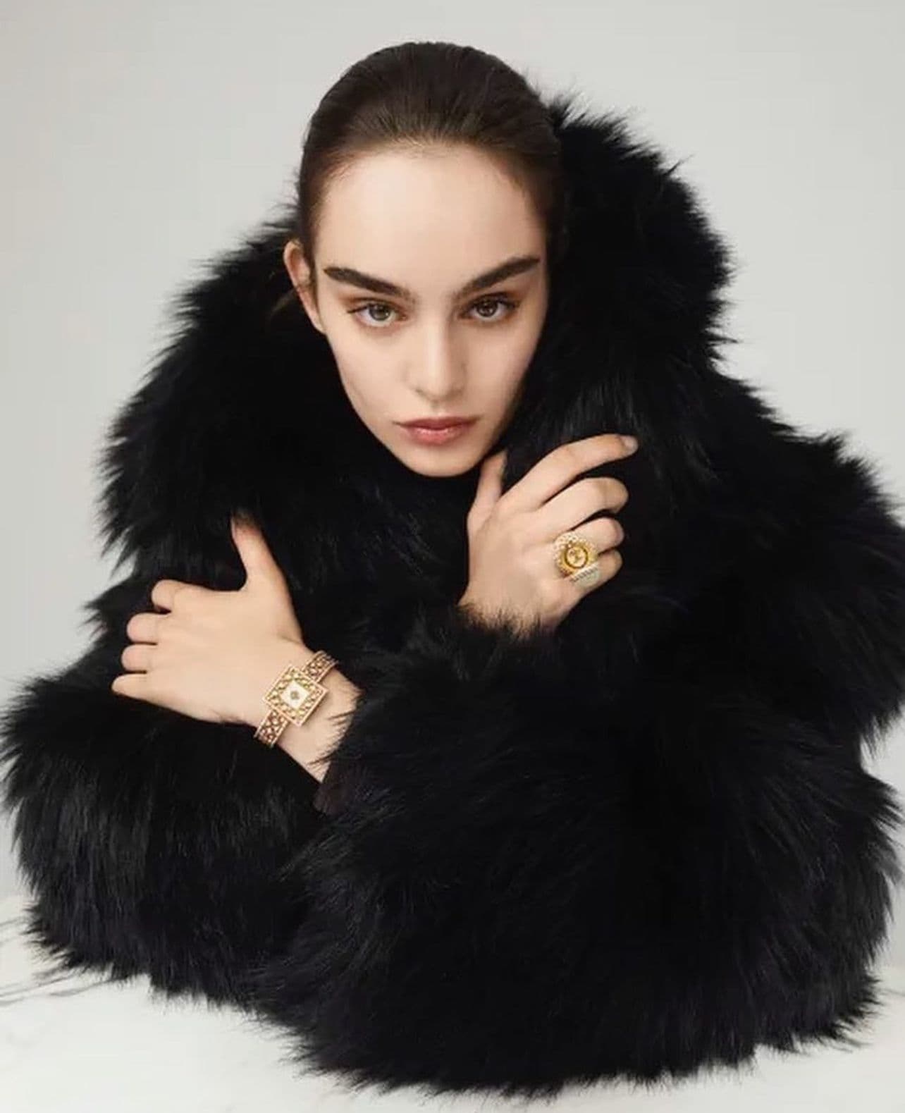 GLORIA ZUPIC | CAMPAIGN | HERRODS